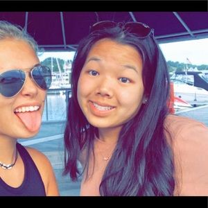 Meet your Posher, Grace